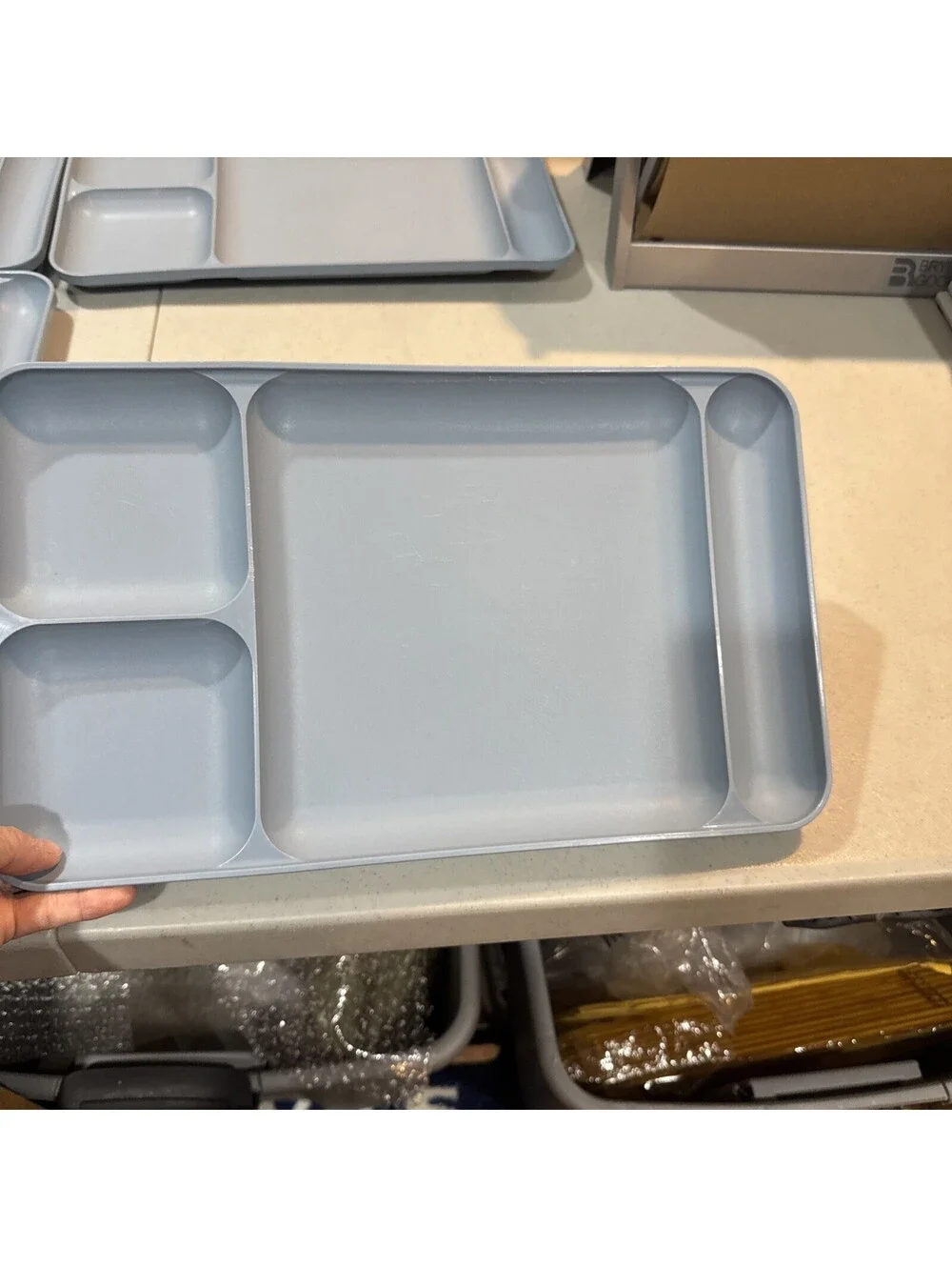 Vtg Set Of 6 Tupperware Cafeteria Divided Trays Potluck TV 1535